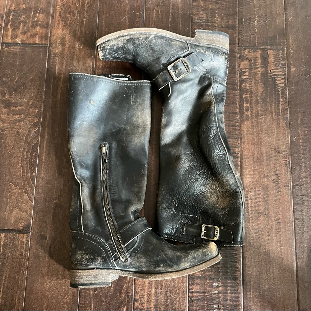 frye boots